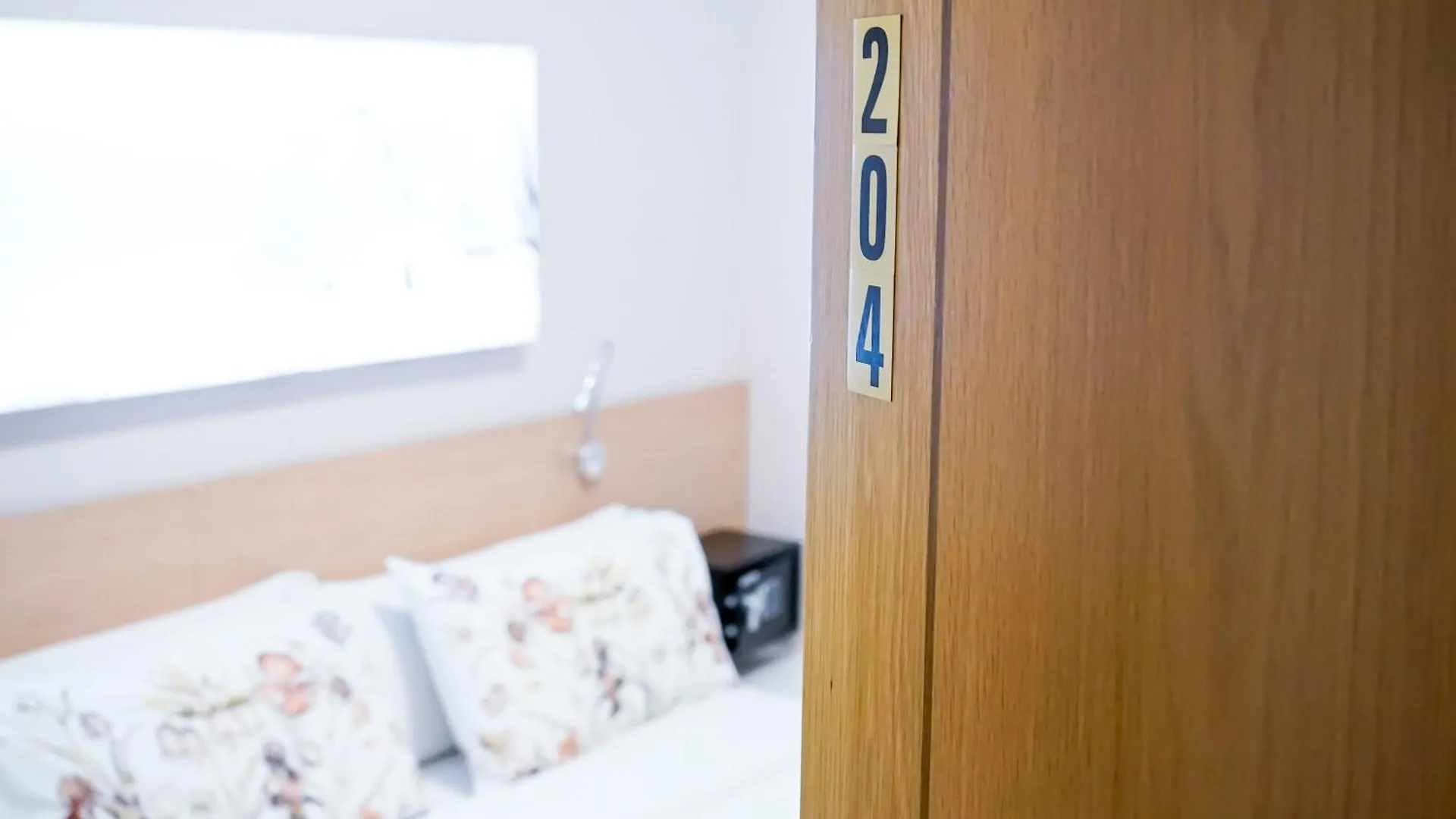 Pension Easo San Sebastian 0*,  Spain