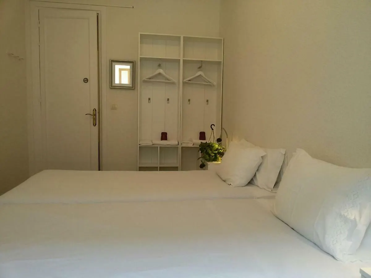 Guest house Pension Easo San Sebastian